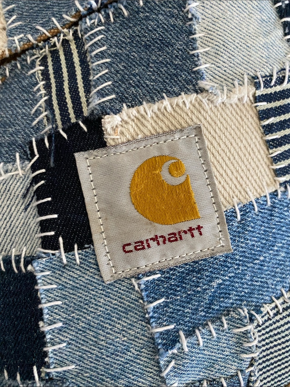 Carhartt Tan Canvas Jacket with Red Lining and Blue Patchwork Pockets - Picture 3 of 3
